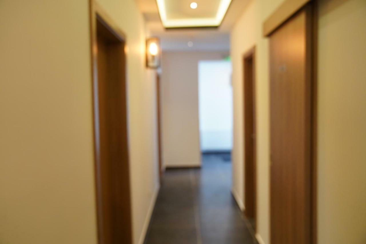 Hotel Dias Pinneberg Eksteriør billede