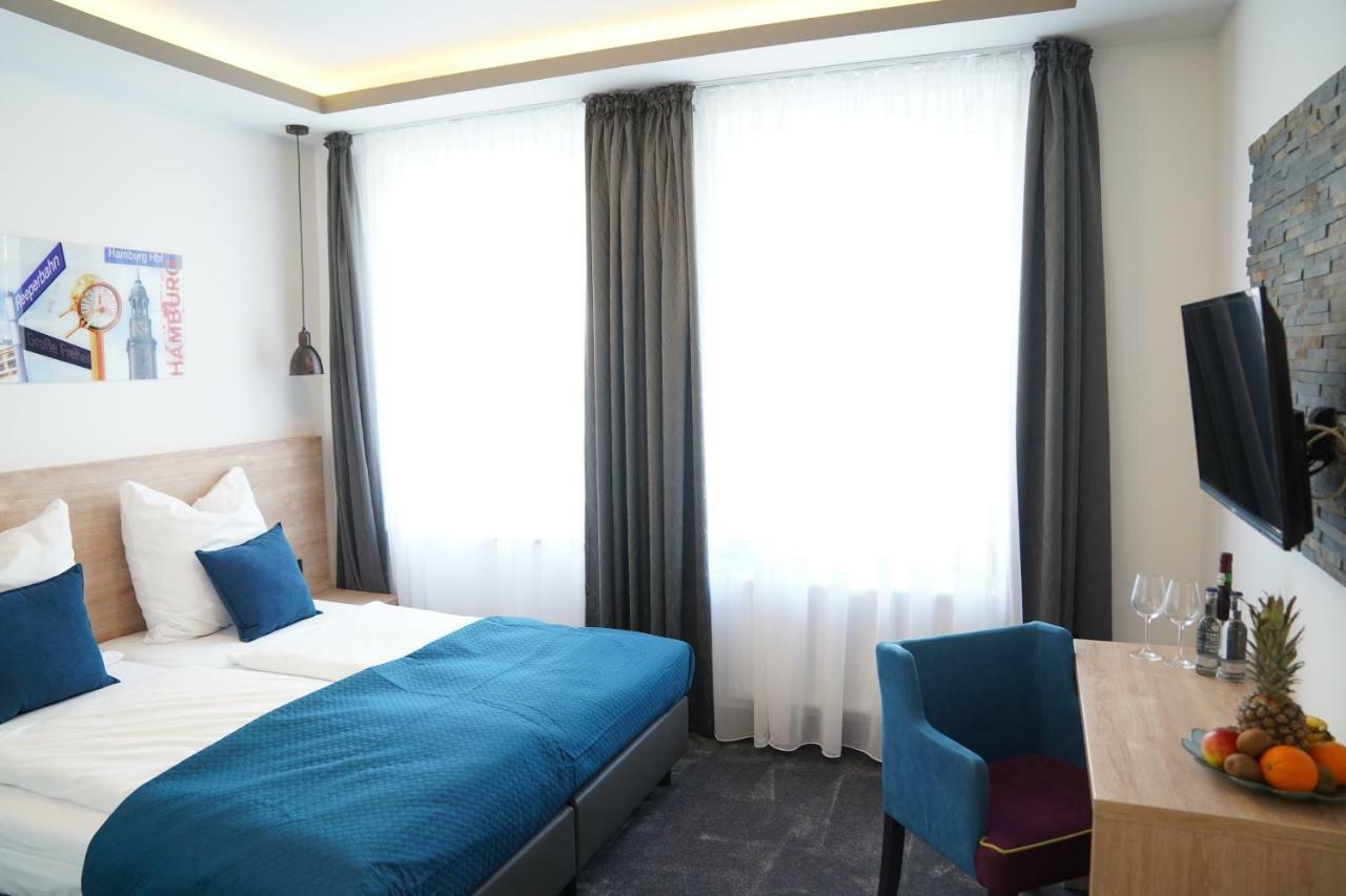 Hotel Dias Pinneberg Eksteriør billede